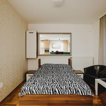 Prestige apartment Gornji Milanovac Extérieur photo